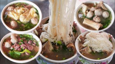 2.25 Noodle Soup That Tastes Like a 50 Luxury Meal 