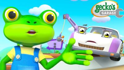Weasels Car Goes OffRoad  Max the Monster Truck  Truck and Bus Cartoon  Geckos Garage