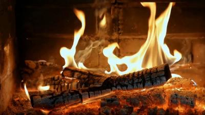  4K Real Fireplace Ambience Live RELAXING Fireplace with Burning Logs With Crackling Fire Sounds
