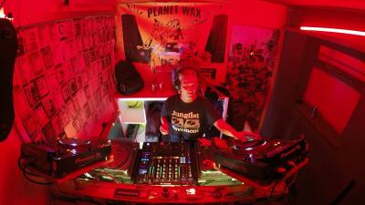 Emma G  50min DJ set  Drum  Bass