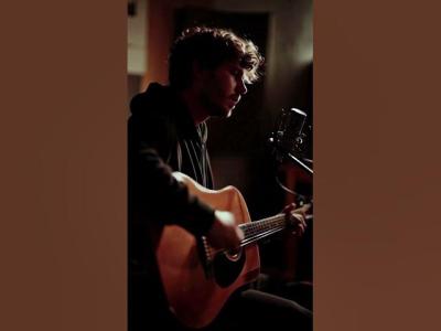 This Performance Hits Close to Home acousticguitar emotional livemusic