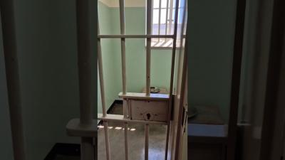THIS PRISON NELSON MANDELA WAS LOCKED IN THIS CELL FOR 18 YEARS history southafrica documentary