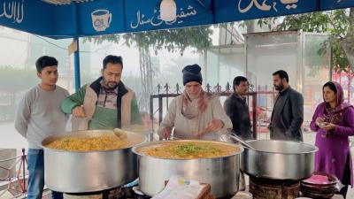 FOGGY STREET FOOD BREAKFAST PAKISTANI SIRI PAYE  CHANA MUTTON PAYA  LAHORE STREET FOOD COLLECTION