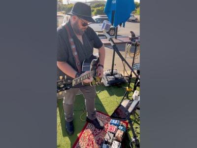 Sultans of Swing by Dire Straits acoustic outro live looping