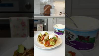 Easy Crockpot Fajitas easyrecipes healthyrecipes momof3 easydinners dinnerideas healthy