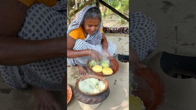 Clay Pot Rice with Boiled Potato Lau Leaves  Fresh Tomato Mash recipe cooking shorts