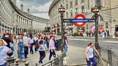 England Central London Summer Walk  Relaxing Walking tour in West End London 4K HDR