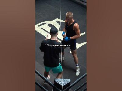 The 1 Thing Boxers Get Wrong When They Roll Under Punches 