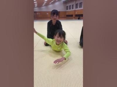 めっちゃ可愛い背筋トレーニング 武道塾 空手